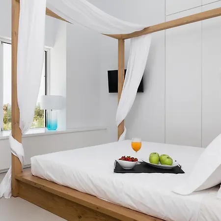White Grace - A Seductive World Of Luxury Pigi (Crete)