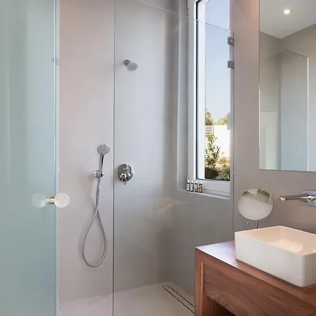 Villa White Grace - A Seductive World Of Luxury *