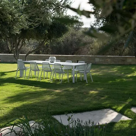 White Grace - A Seductive World Of Luxury Pigi (Crete)